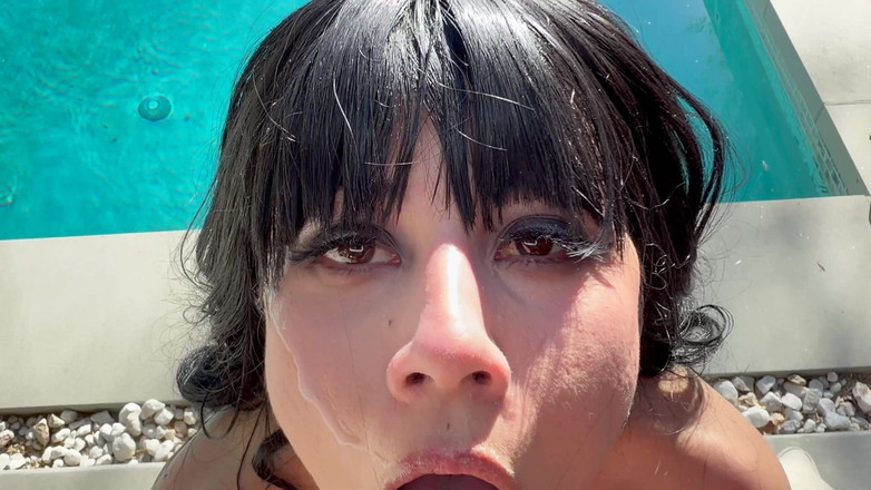 Alfiecinematic: 小柄なペネロペ・リードがPOVでセックスを楽しんでいる