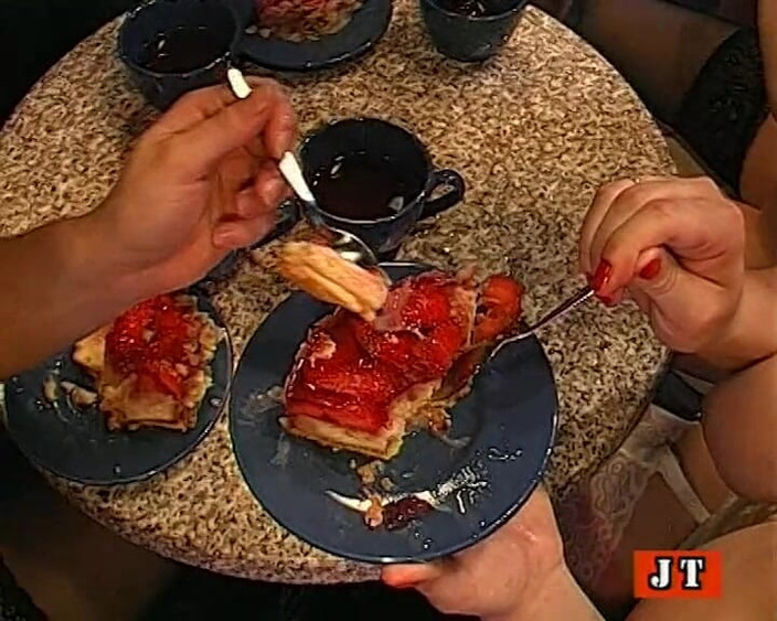 GGG John Thompson OLD STYLE: Ggg John Thompson - vahşi kızlar sert sikiliyor, lezbiyen amcık yiyor,...