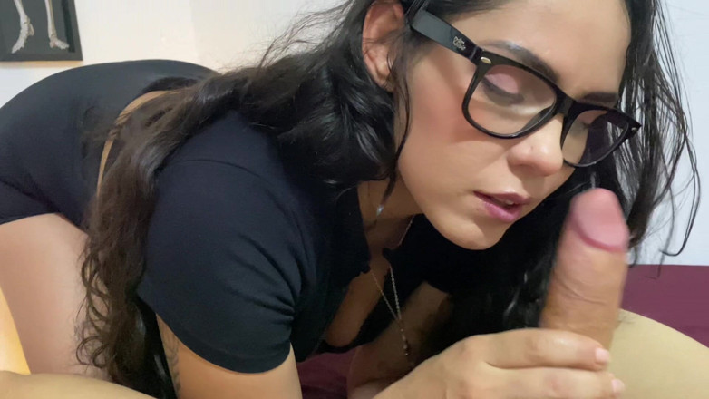 Chia 369: PAUSA STUDIO CON LA MIA SORELLASTRA LATINA GIGANTE! - Porno in...