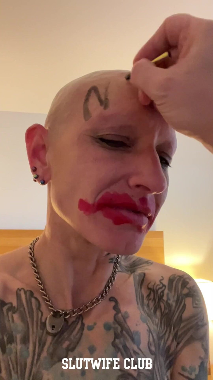 Slutwife Club: Vilja con garganta profunda enmascarada hecha por fan, paseo en...