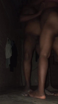 Johnny Sins หัวโล้นของฉันเอาควยเขาออกจากฉันและน้ําแตกบนนมฉัน