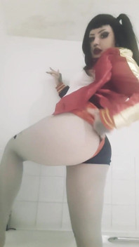 Mijando em Harley Quinn Cosplay!