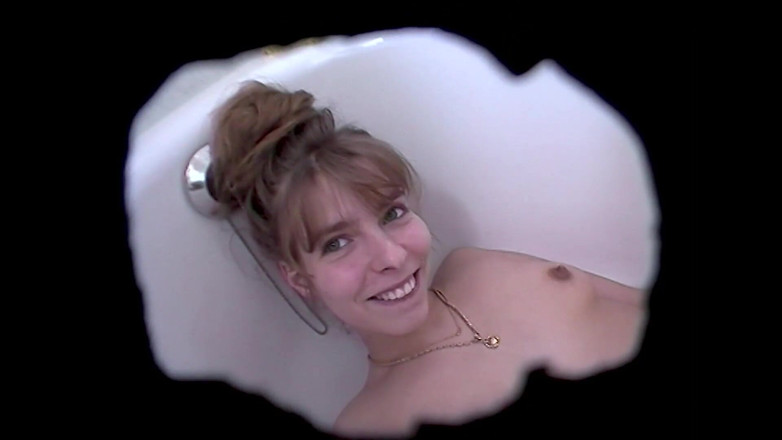 Sextermedia by Pete: Jasmin фистит свою возбужденную подругу до оргазма