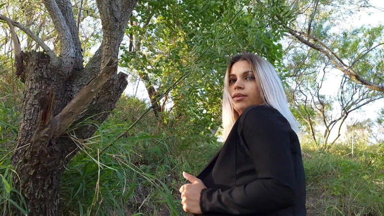 Sweet American: Sexy Právnička, Byla Venku Šukána Cizincem