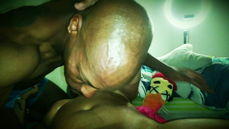 LiL Latin Goddess: Seizoen drie - Cummy Bear Poesje So bien 4