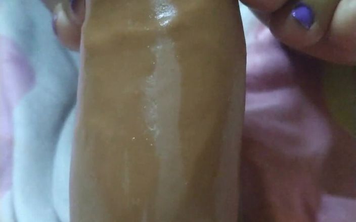 Carla Villalobos: Fußfetisch und Dildo-Handjob mit analöl