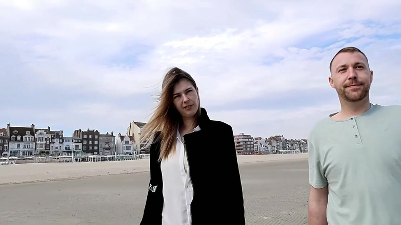 Queen Coquette: Кокетка и Брэд: настоящая французская пара хвастается и отстойны вместе!