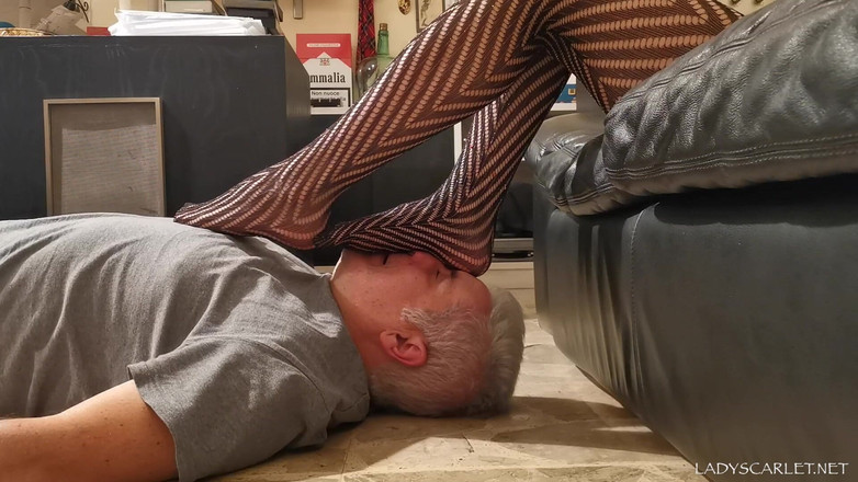 Lady Scarlet: Lady Scarlet - santai di wajahmu