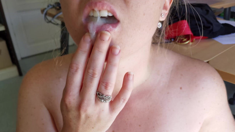 CharnElle: Blowjob and risky fuck naked at work