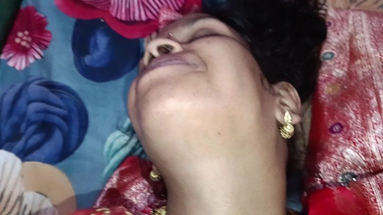 Shahilsingh119: Desi Hot Wife
