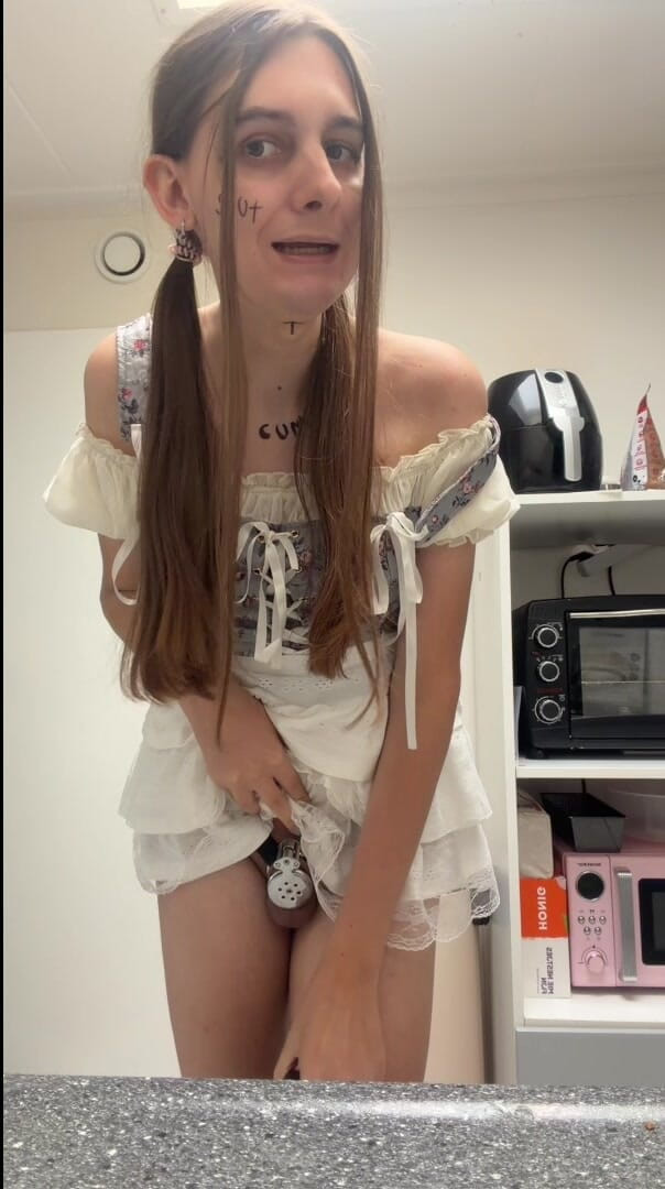jessiesissyadventures: Can I Be Ur Slutty Sissy GF?