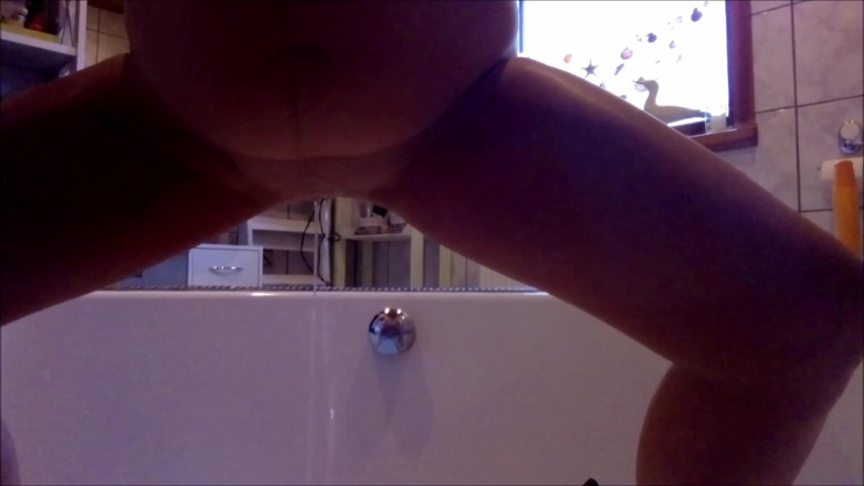 Hot-Pussy66: Meando en Fsh
