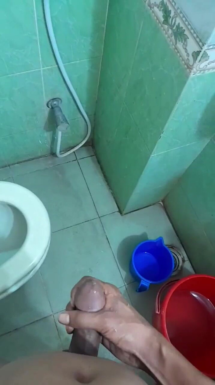 Sabbir khan: Bengali Boy's Solo Masturbation in the Bathroom