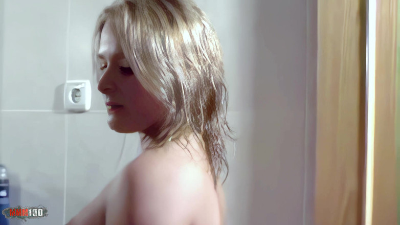 MMM100: Young French Girl Christaiks Spied in Her Bathroom