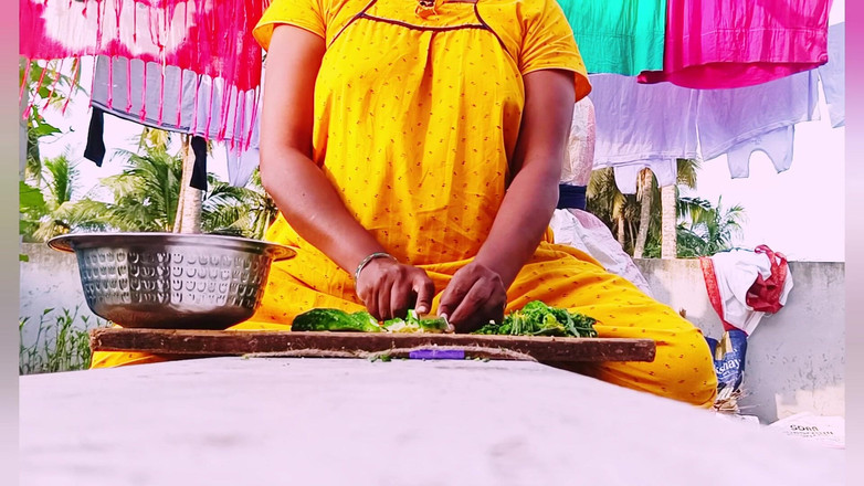 Telugu honey lips: Pembantu rumah cantik India mengongkek pemilik rumah batang kecil, Telugu...