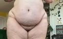 Big beautiful BBC sluts: Nua abrindo meu cu, palmada, meu rabo esfregando minha barriga