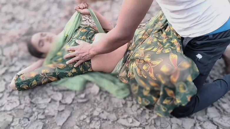 Lust Suman: Video kongkek pepek ketat awek desi kampung, awek cantik dikongkek...