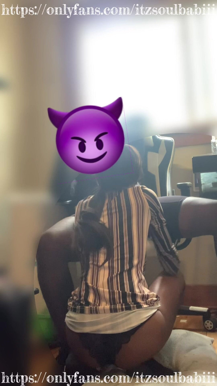 Soul Babiii: Asmr dojenie swojego penisa przed moim wywiadem