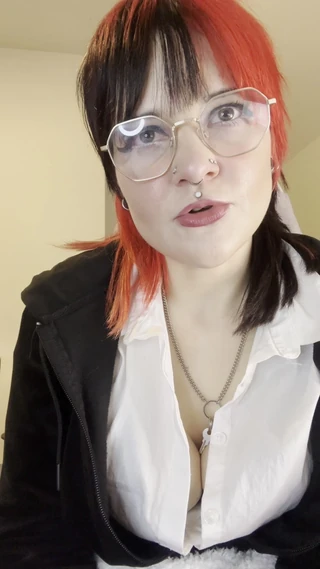 Bigtiddygoth: Goth Roommate Script