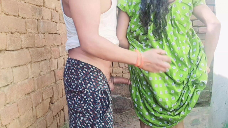 Trilokinath: インドの美しいミルフメイドが別のウォッチマンに犯されるリアルハードコアセックスビデオ クリア