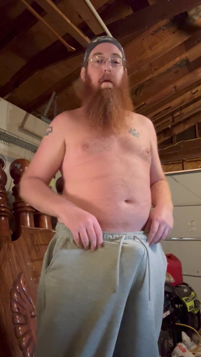 Big Baz: Horny Fun Pissin'
