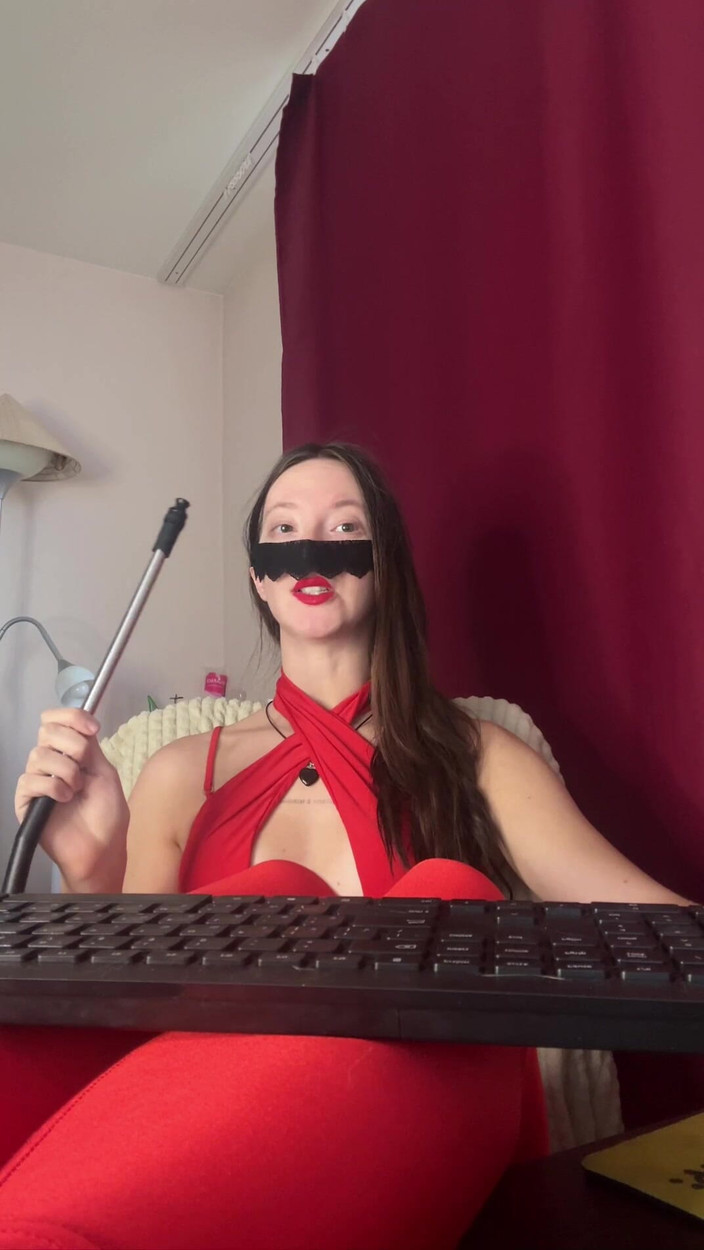 Skinny_lady69: Udělám z tebe svoji děvku