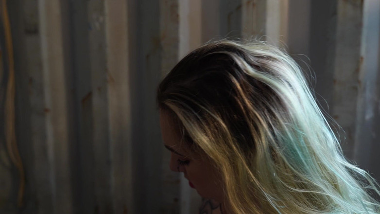 J Peters adult: İki itaatkar bir sadist