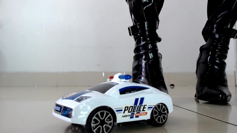 Maeling: Domme Giantess Latex Boot Stomped Crushed Cop Car