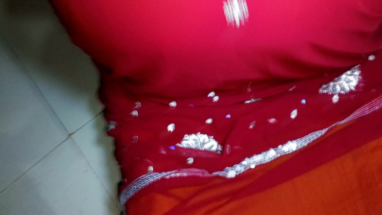 Dhaka studio: I Find My Horny Step Sister in the Kitchen Anal...