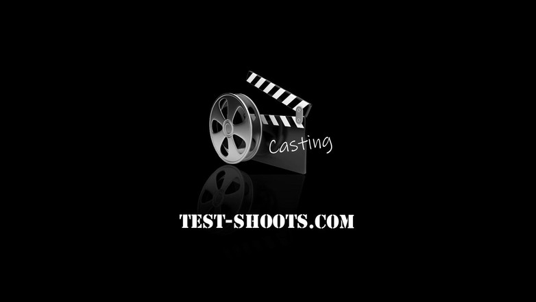 Test-Shoots: Dasha sexy miLF tatuata nel video casting nudo