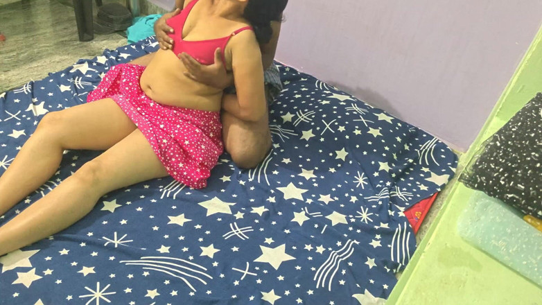 Sexy sindu: Bhabhi Riding on Boyfriend Hot Hot Sex