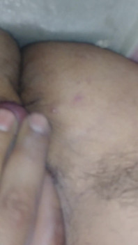 Sex s bohatou Latinoameričankou, mladou 21letou pannou s velkým bílým zadkem.