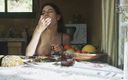 Fine Erotica: Taches de rousseur pour le petit-déjeuner érotiques