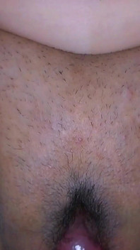 Vicino pervertito, ti scoperò la figa