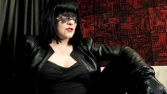 Mistress Hotwife Venus: Compiti umilianti per la sissy Colette