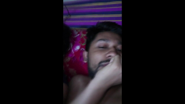 Desivideo: Nuevo video de sexo en el pueblo indio en 2025