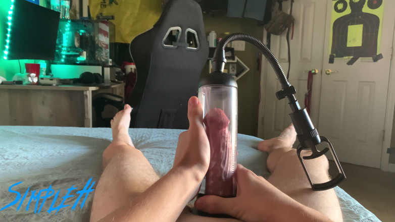 SimpleH: Playing with My New Penis Pump