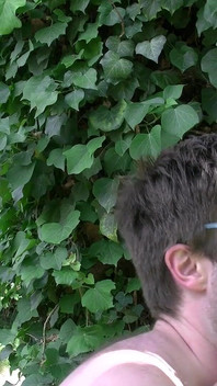 Büyük doğal memeler açık havada ve sikiliyor 5284