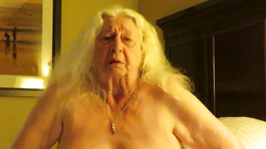 BBW nurse Vicki adventures with friends: Sexy babičku, kterou ráda ???? Kurva