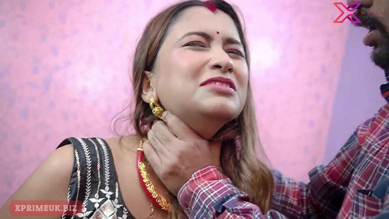 Creative Pervert: Bini India cantik panas dikongkek keras oleh suami yang marah