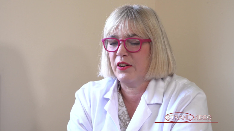 Sarah Stern: Rosa y la enfermera anal