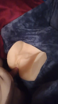Fodendo minha boneca na buceta e no cu com gozada no final