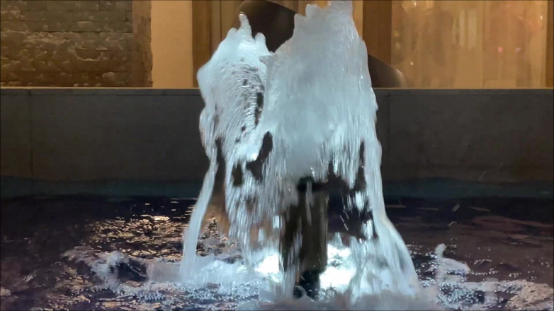 Dom Rod: Enema di kamar mandi hotel suite 2