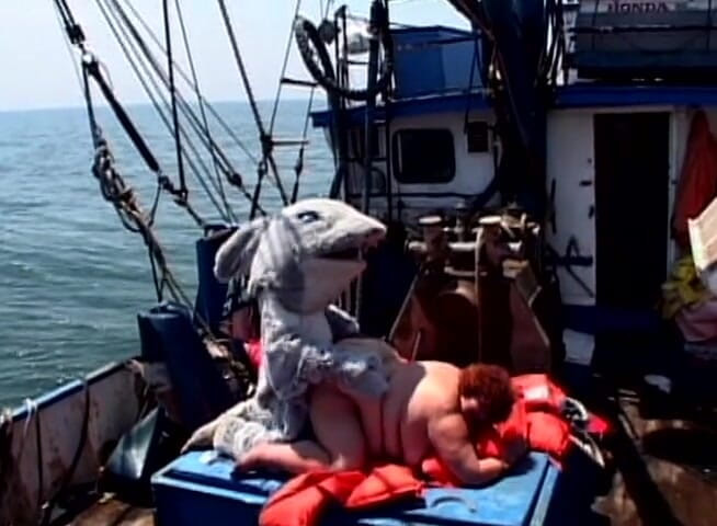 Big Beautiful Babes: ファットビーチパトロールvol4 - シャークマンは海でぽっちゃりクジラの猫をファック