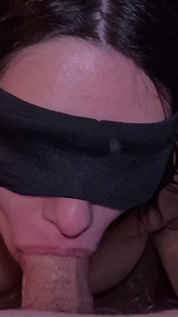 Blowjob amatur buatan sendiri dan telan air mani