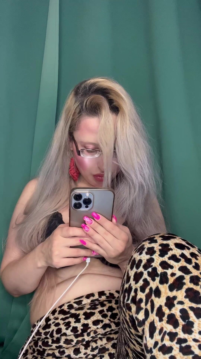 FinDom Goaldigger: Hands Free Orgasm Webcam Session for Ege