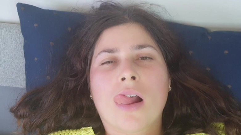 ExpressiaGirl: Ateşli düzgün vücutlu orta yaşlı seksi kadının içine ateşli boşalma....