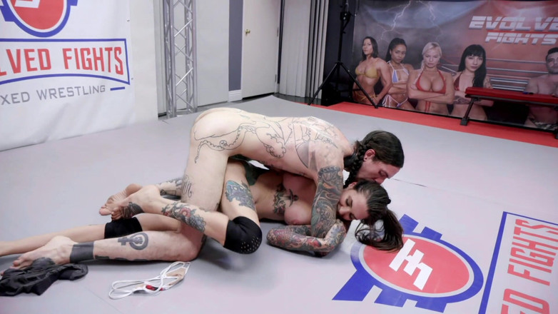 Evolved Fights: Rocky Emerson vs Ruckus blandad brottning