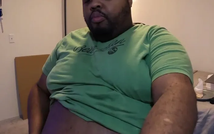 Blkhole420: Dinner and belly rubs