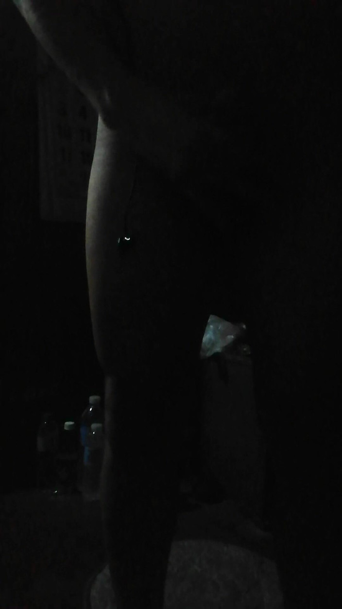 Reynaldo6: Kyssa mig pappa jag behöver någon inuti för att knulla...